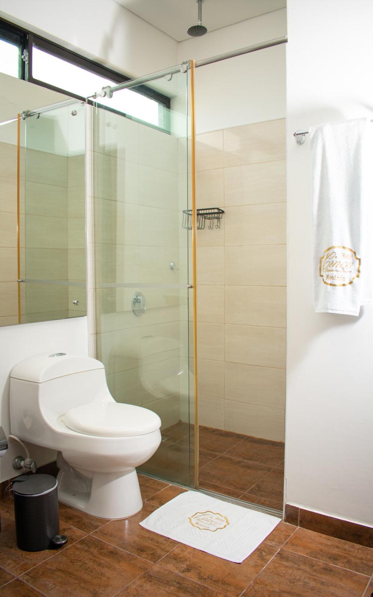 Hotel Cinco Монтерия Экстерьер фото