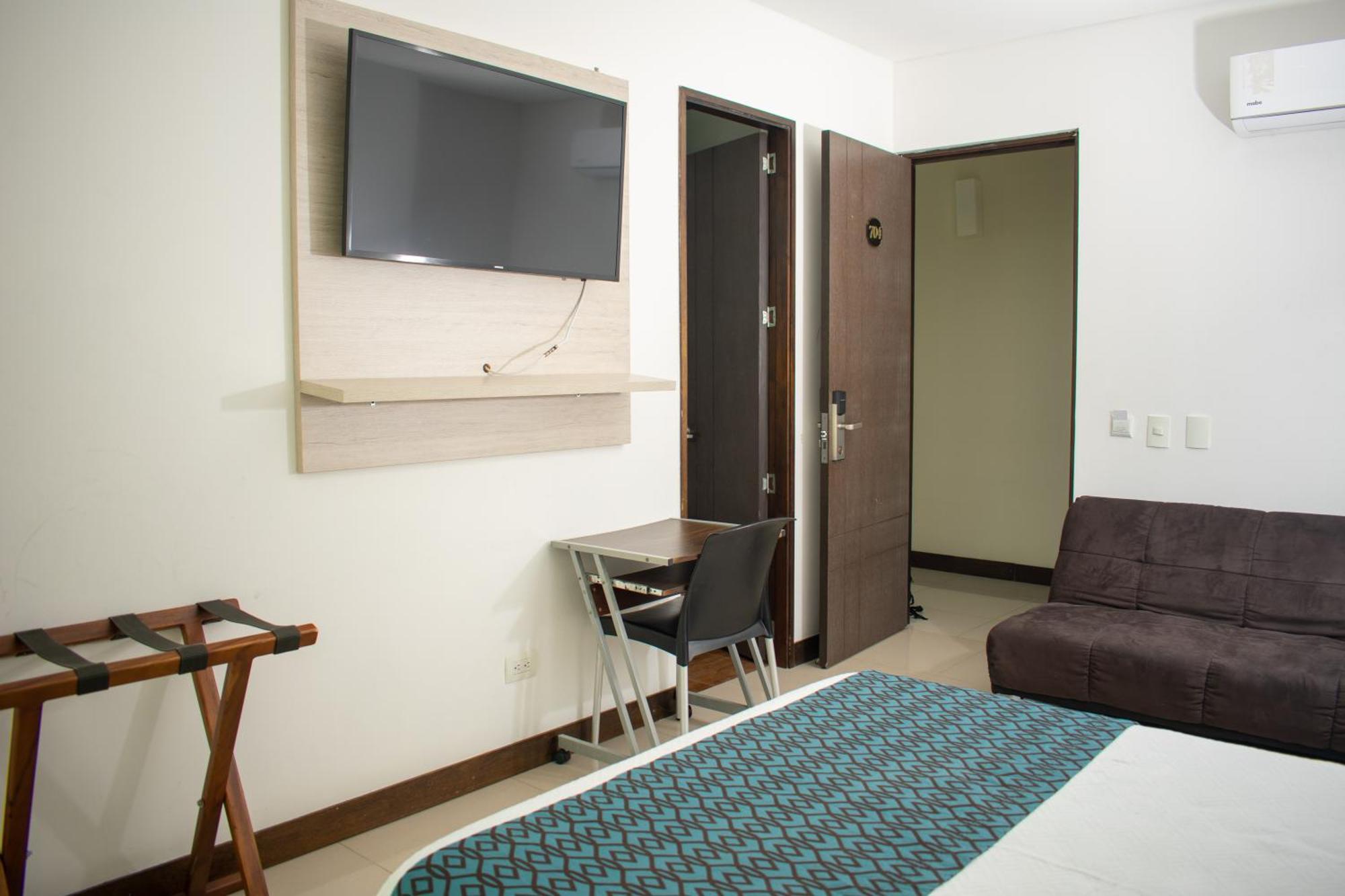 Hotel Cinco Монтерия Экстерьер фото