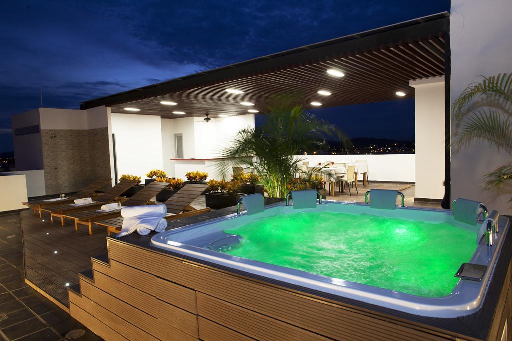 Hotel Cinco Монтерия Экстерьер фото