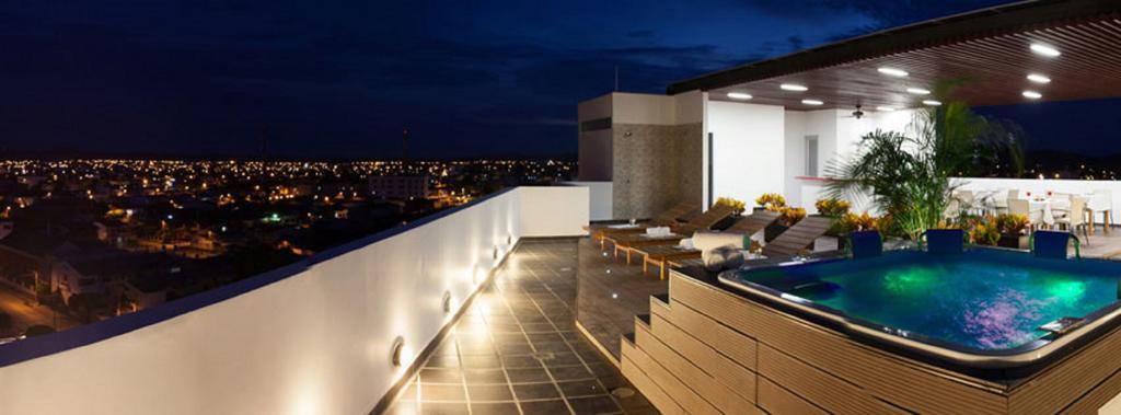 Hotel Cinco Монтерия Экстерьер фото
