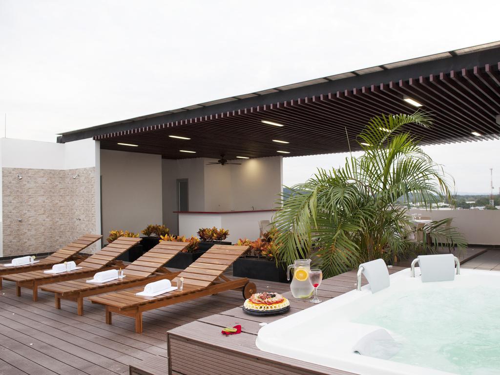 Hotel Cinco Монтерия Экстерьер фото