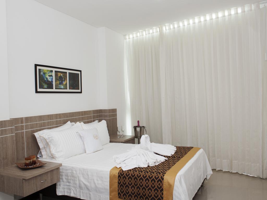 Hotel Cinco Монтерия Номер фото