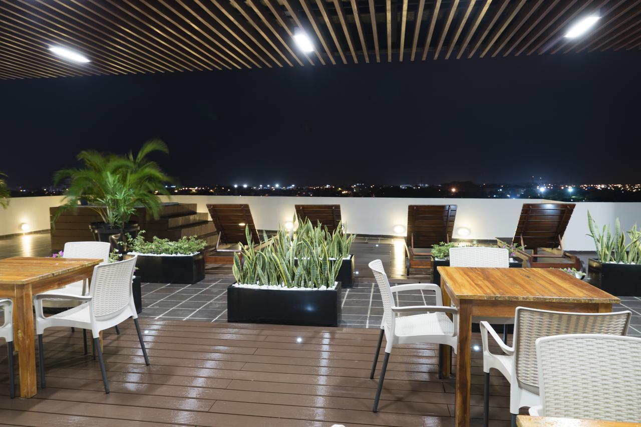 Hotel Cinco Монтерия Экстерьер фото