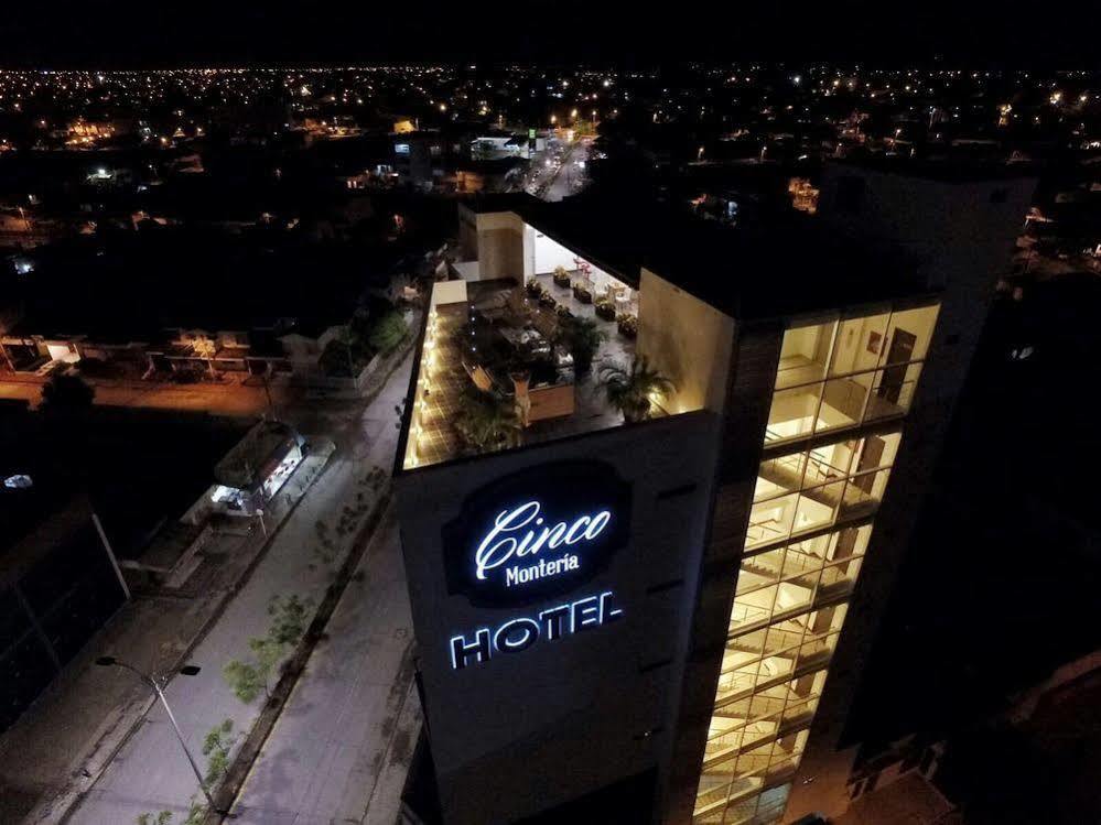 Hotel Cinco Монтерия Экстерьер фото